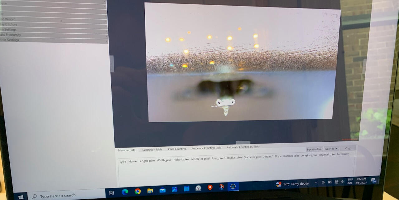 Image of closeup view of turntable cartridge